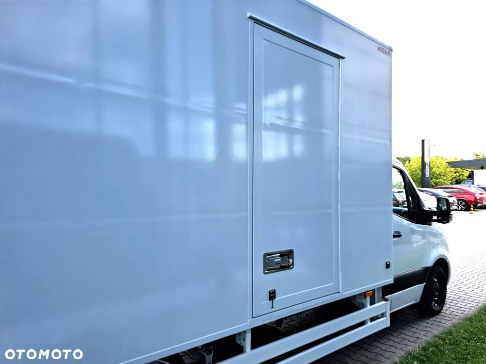 Mercedes-Benz Sprinter 319 CDI Podwozie 4325 mm - Kontener 8 EP z windą Dholandia - 18