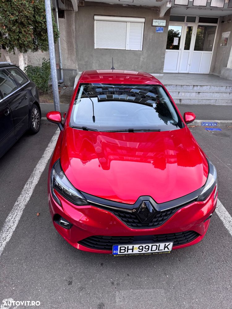 Renault Clio - 11