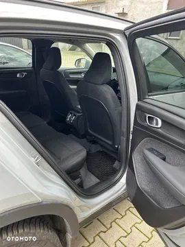 Volvo XC 40 B3 Essential - 7