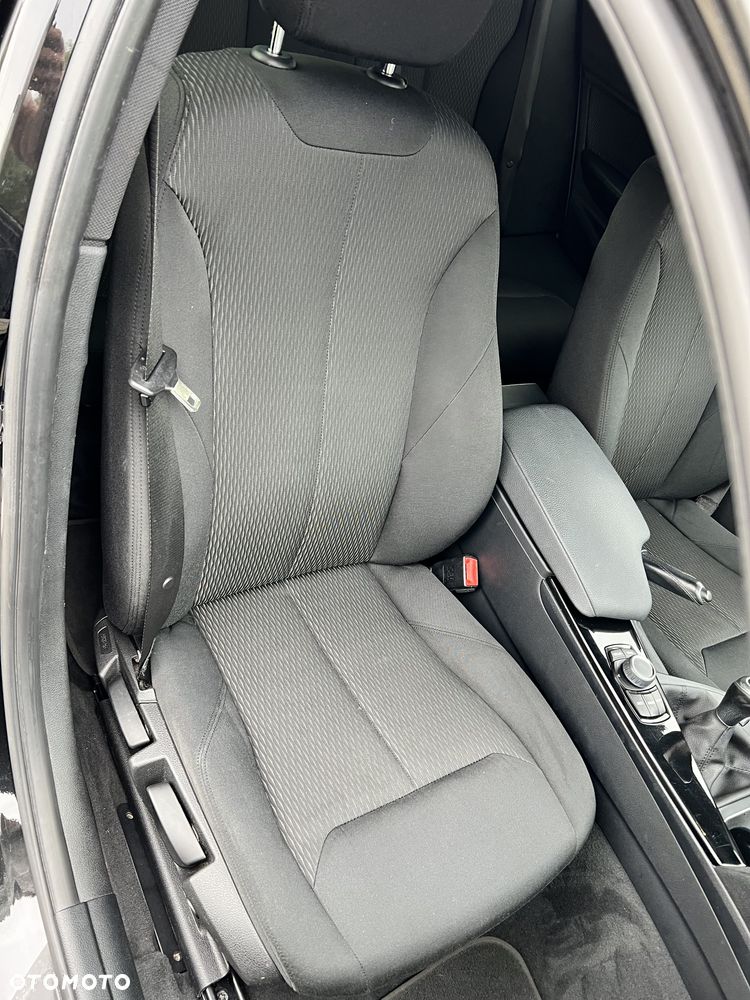 BMW Seria 3 320i Advantage - 22