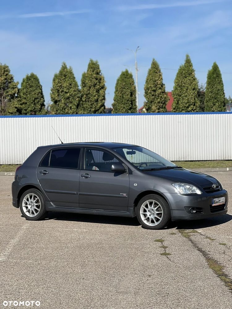 Toyota Corolla 1.4 D-4D Sol - 2