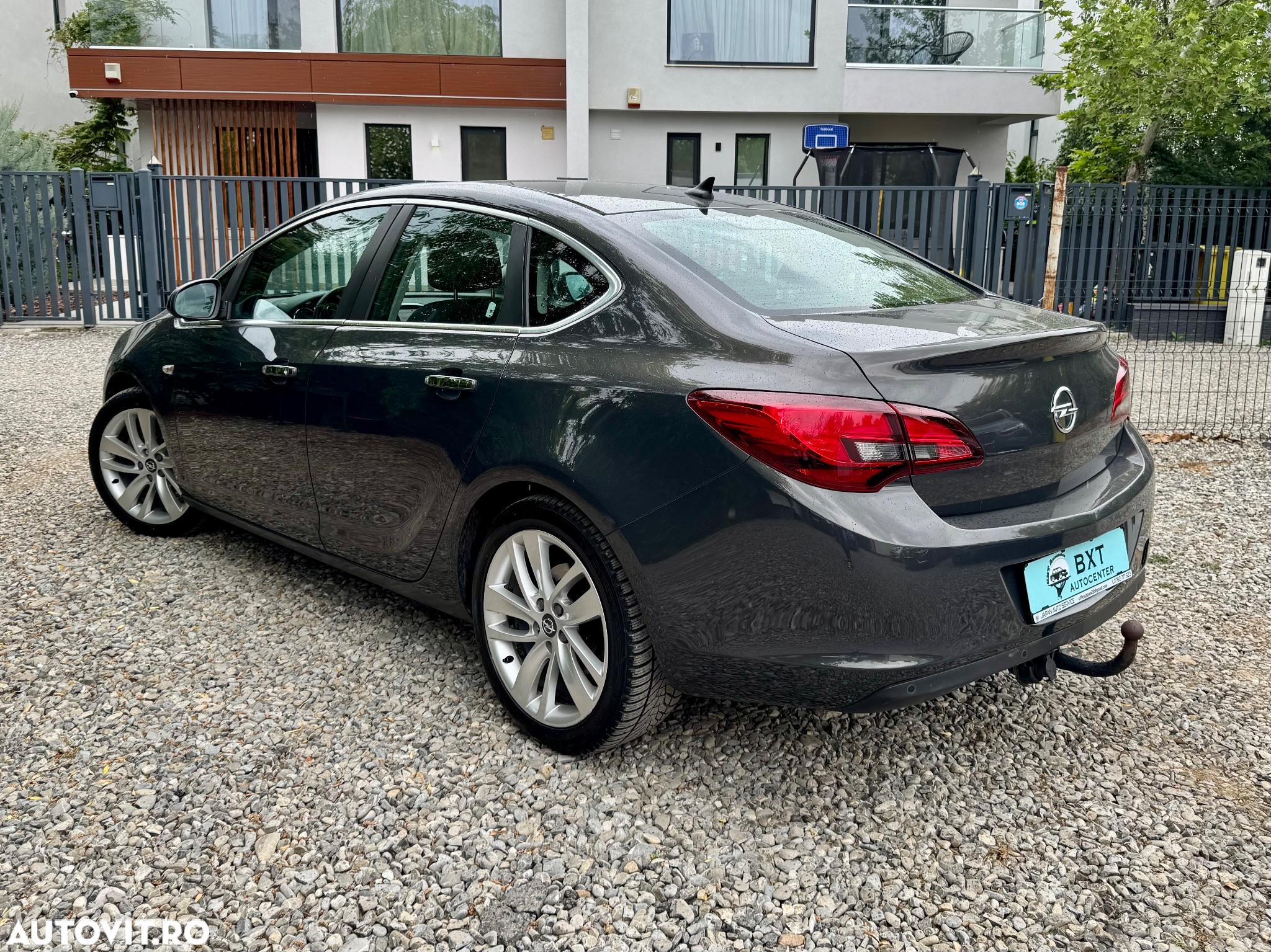 Opel Astra 1.7 CDTI DPF Exklusiv - 3