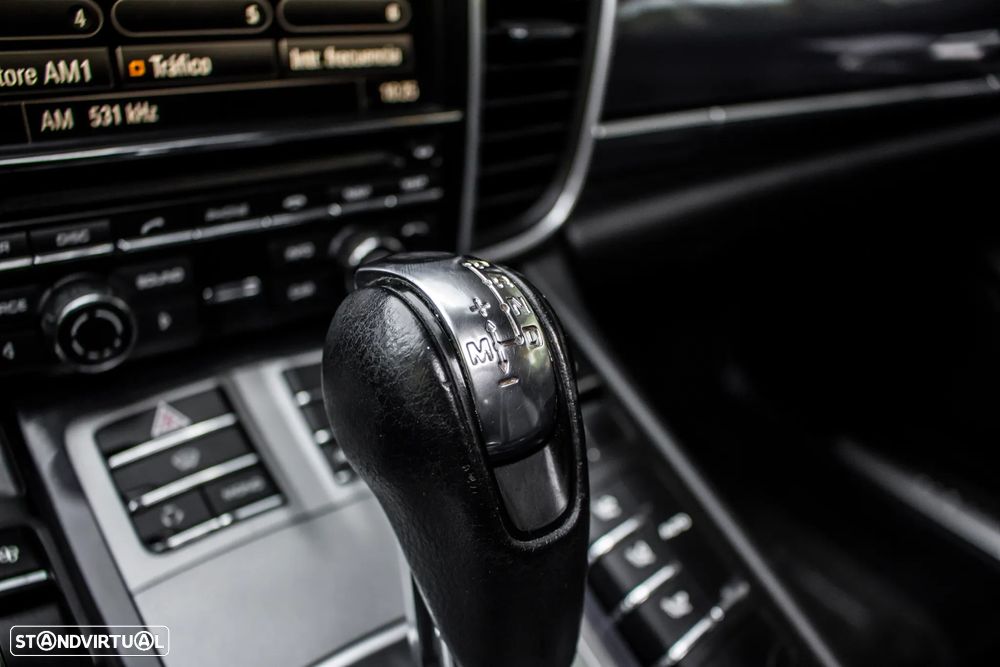 Porsche Panamera Platinum Edition - 28