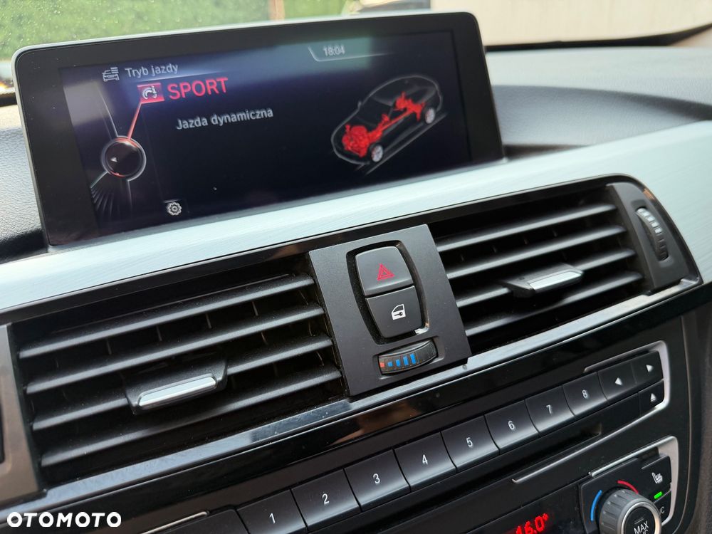 BMW 3GT 320d Sport-Aut Sport Line - 26