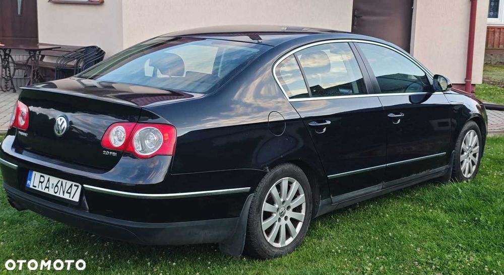 Volkswagen Passat - 6