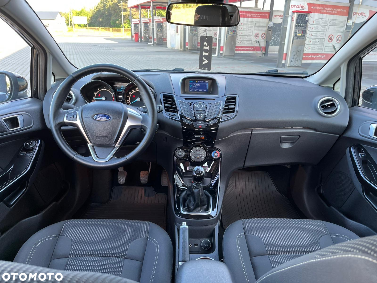 Ford Fiesta 1.0 Titanium - 13