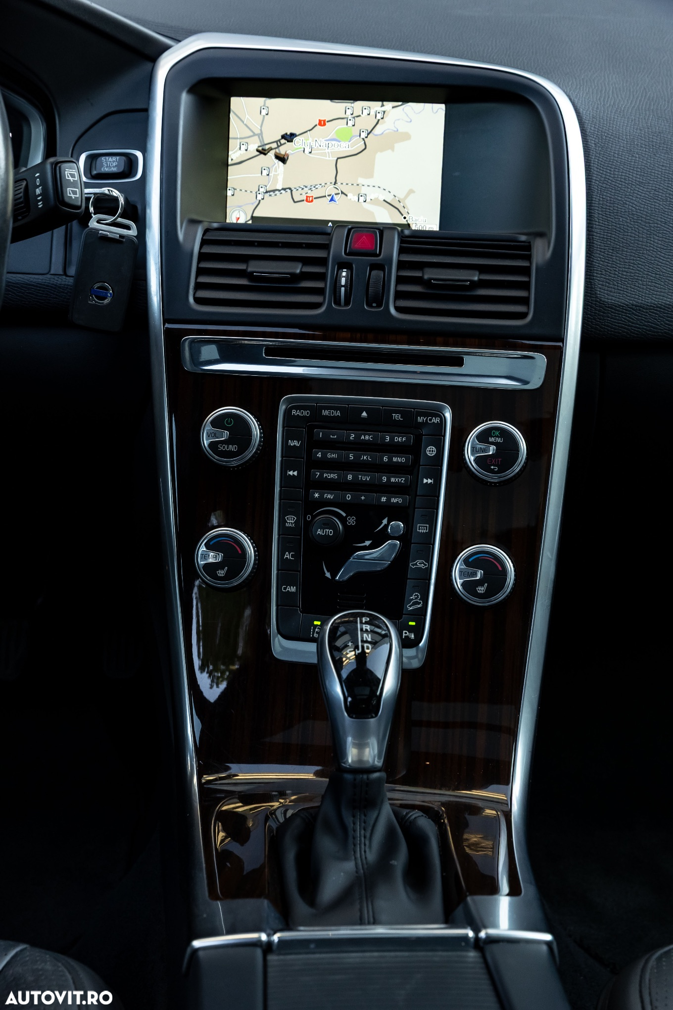 Volvo XC 60 D5 AWD Aut. Summum - 30