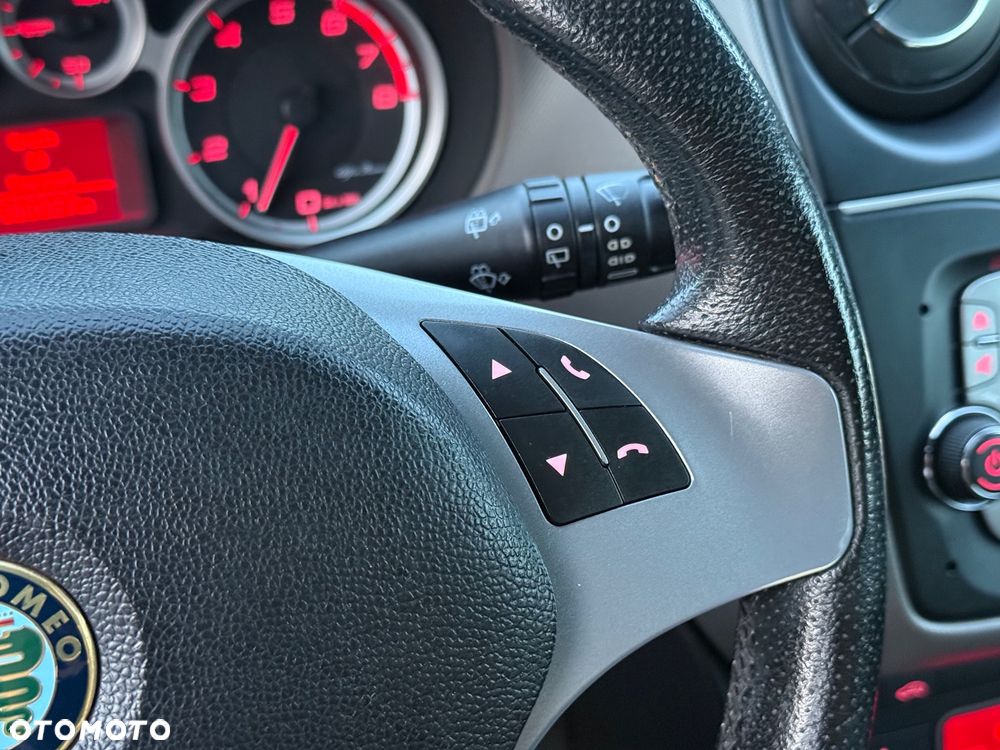 Alfa Romeo Mito 0.9 8V Twinair Junior - 18