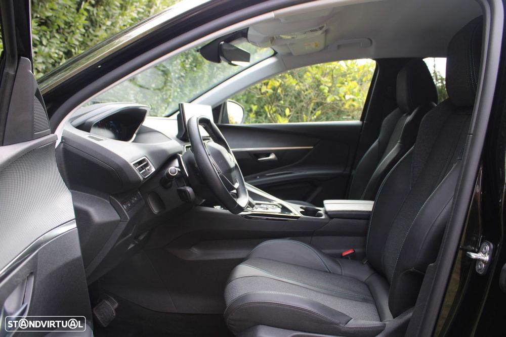 Peugeot 3008 1.6 Hybrid Allure e-EAT8 - 4