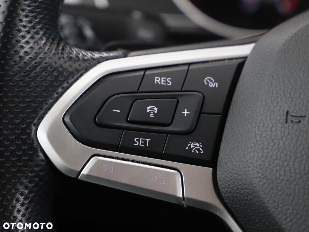 Volkswagen Passat Variant - 17