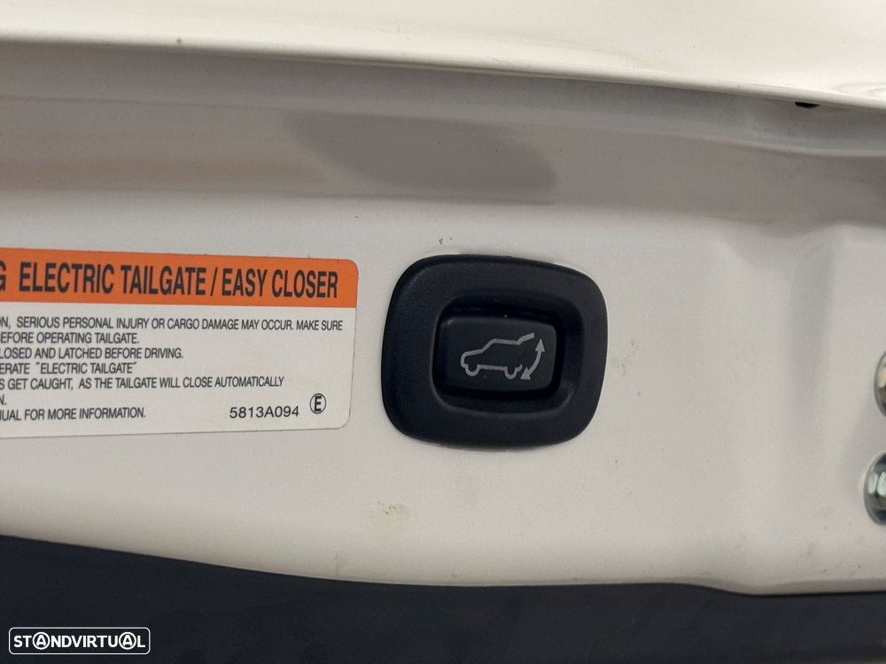 Mitsubishi Outlander 2.4 Intense - 39