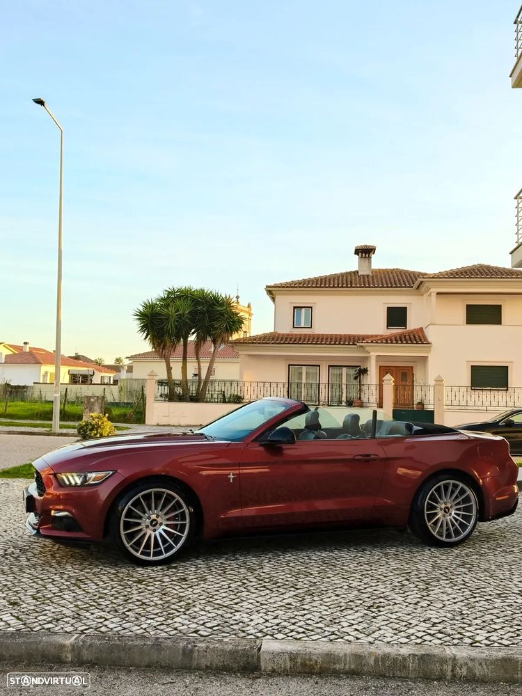 Ford Mustang 2.3 Eco Boost Aut. - 8