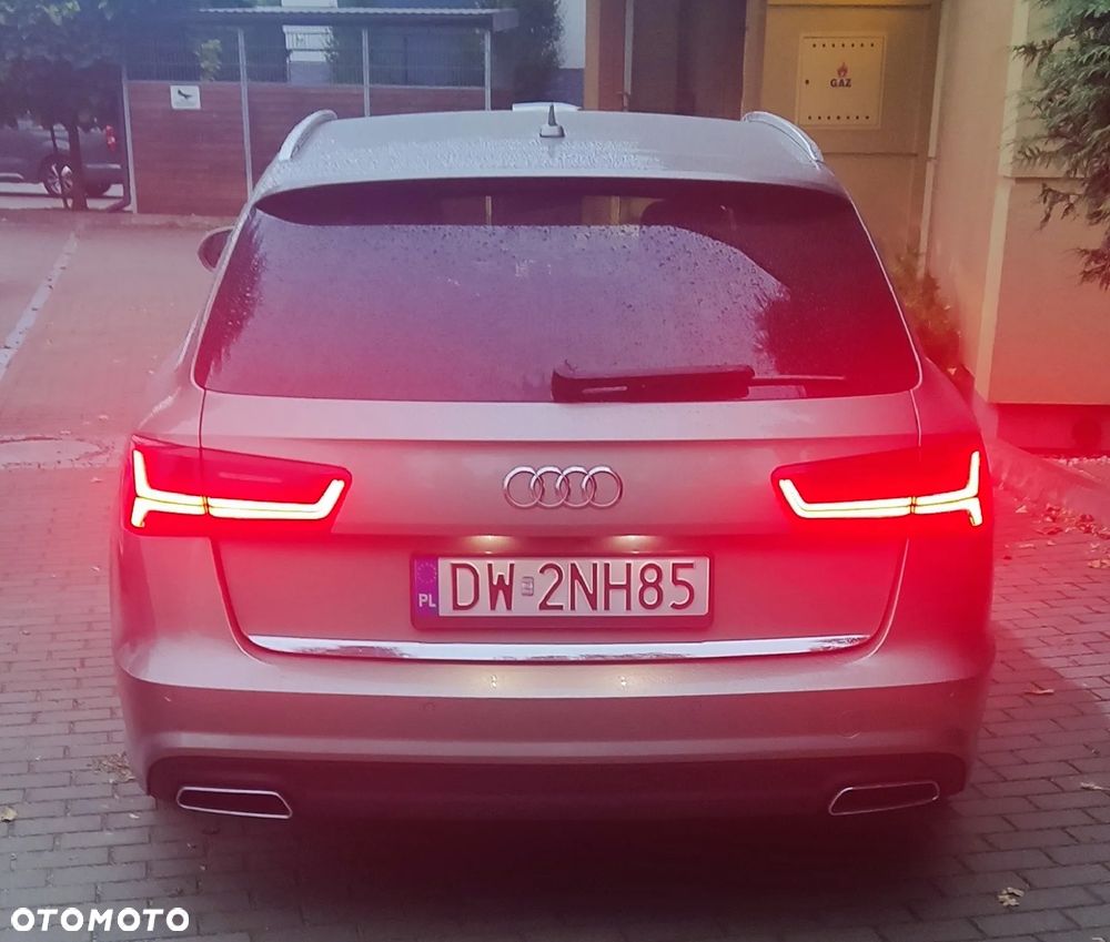 Audi A6 Avant 2.0 TDI Ultra S tronic - 18