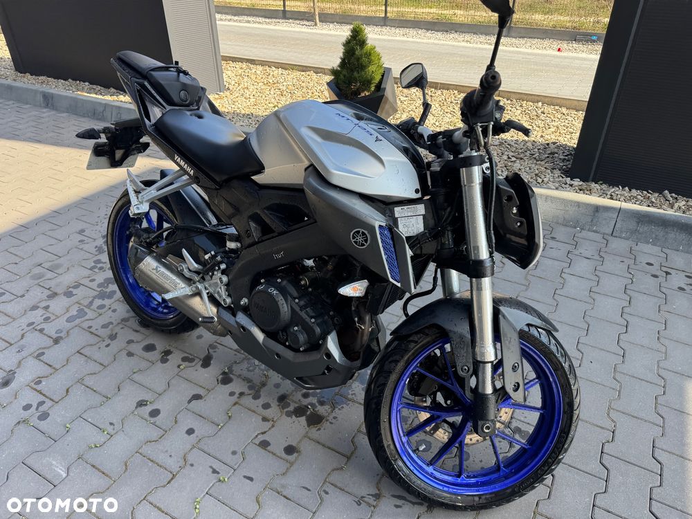 Yamaha MT - 9