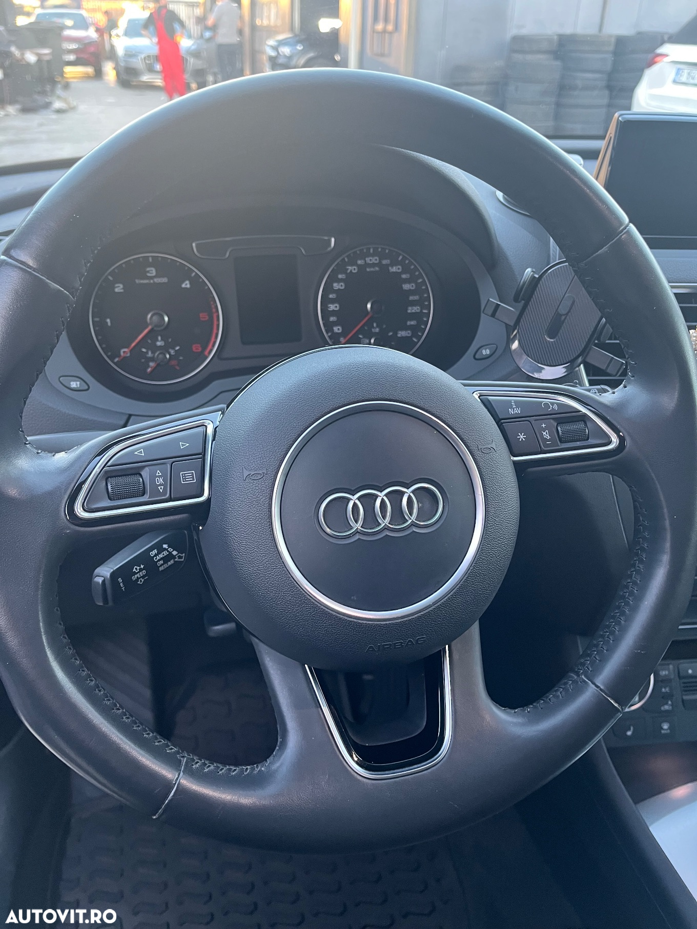 Audi Q3 2.0 TDI Quattro S tronic - 3