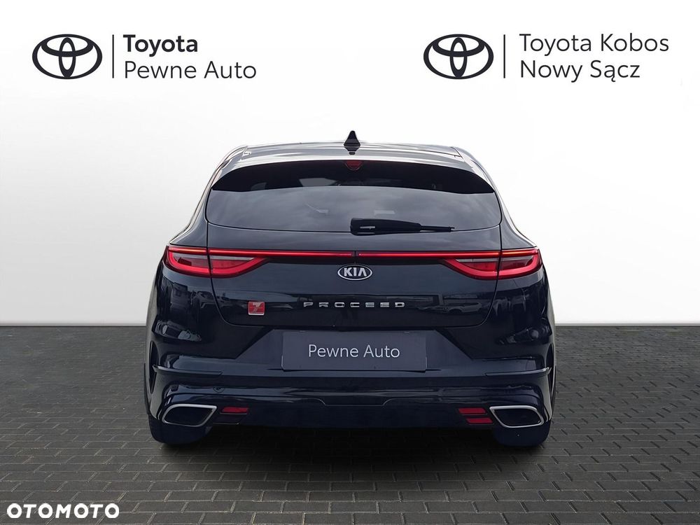 Kia ProCeed - 4