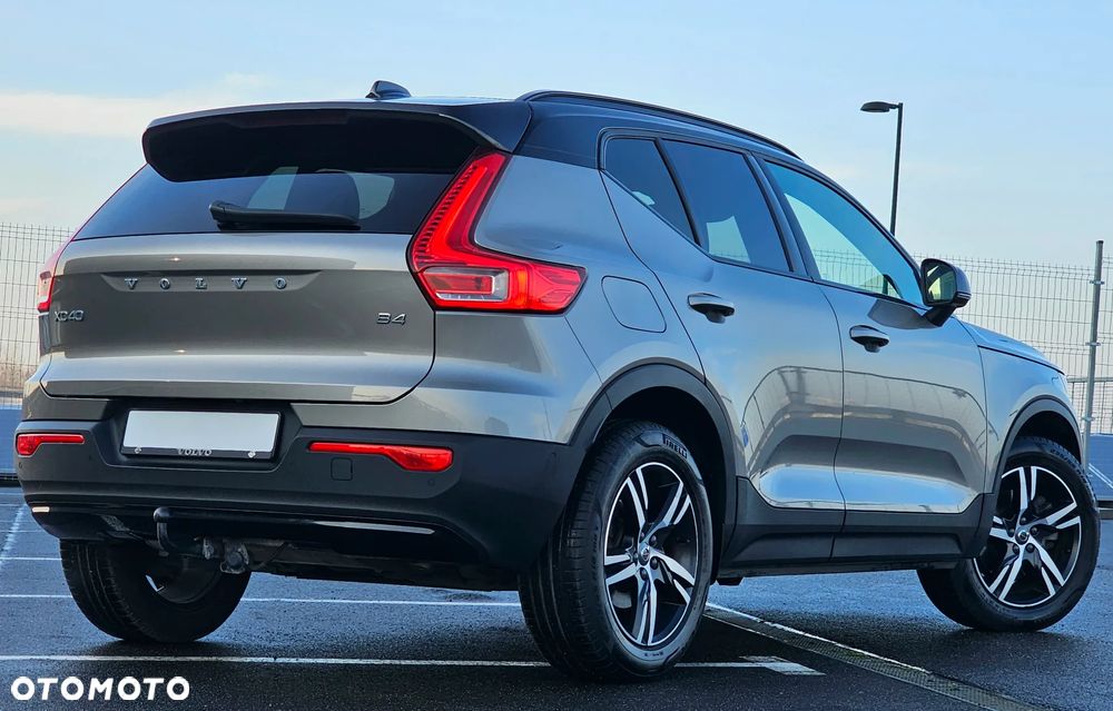 Volvo XC 40 B4 B R-Design - 15