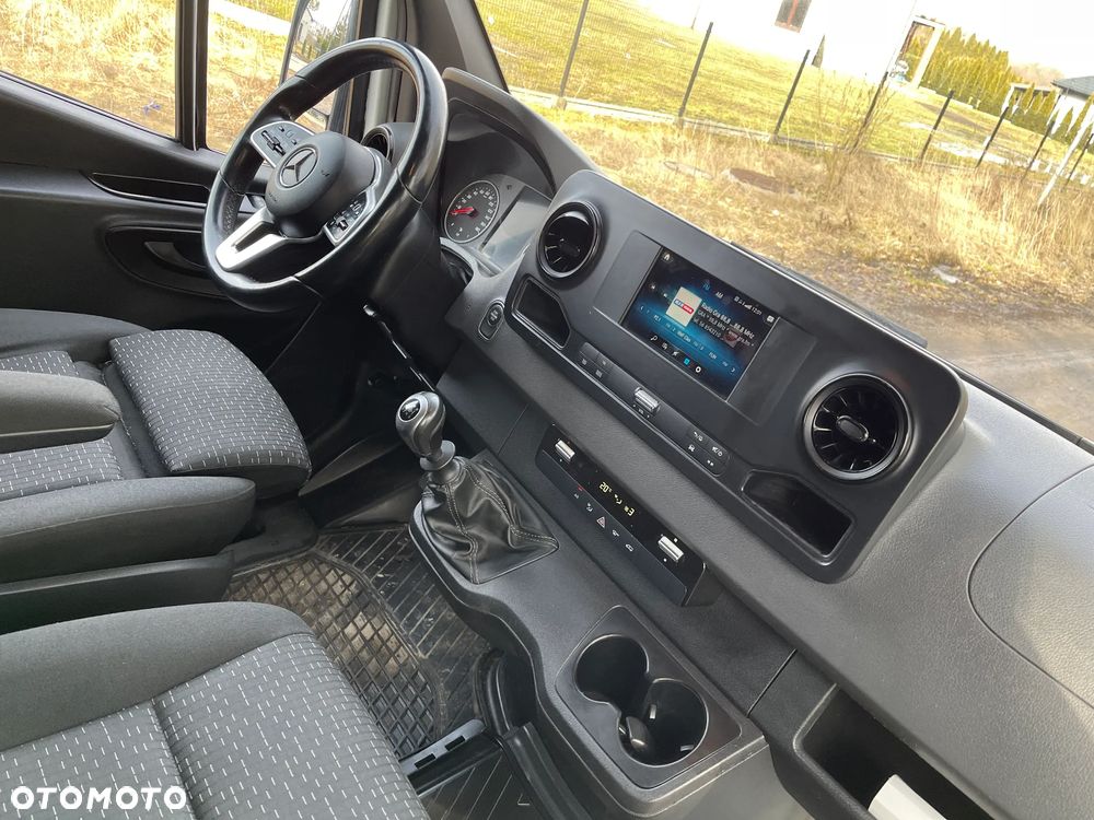 Mercedes-Benz Sprinter W907 319 CDI 2019 ROK 3.0 V6 190 KM MANUAL 6 BIEGÓW MAX MAXI DŁUGI L4H2 - 23