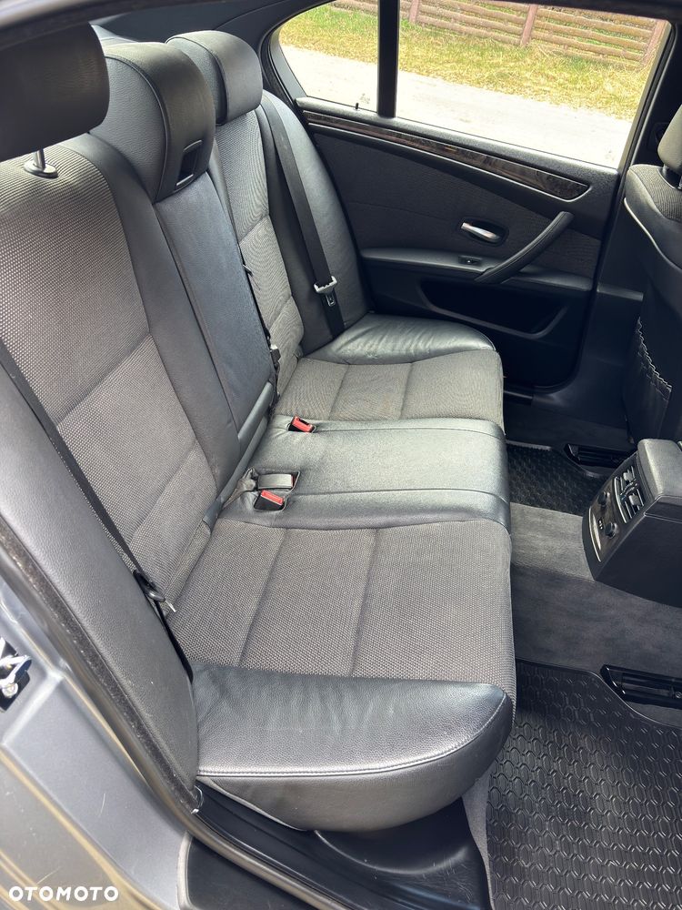 BMW Seria 5 530xd Edition Exclusive - 7