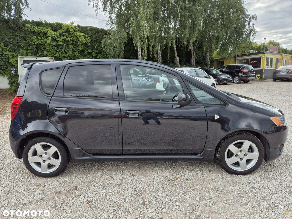 Mitsubishi Colt - 7