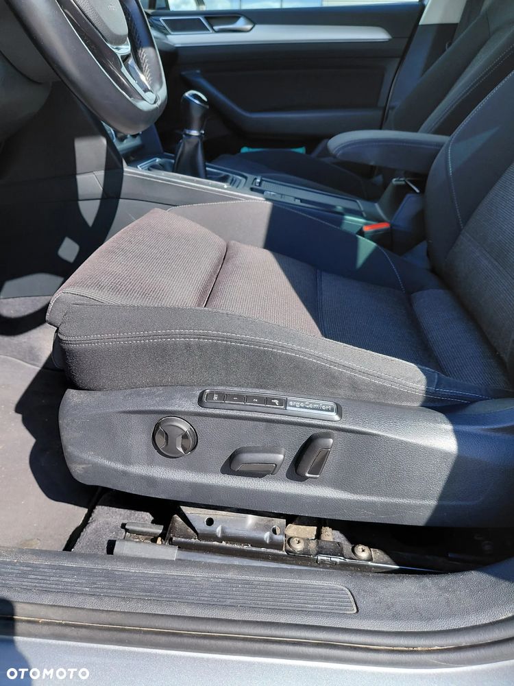 Volkswagen Passat Variant 2.0 TDI (BlueMotion Technology) Comfortline - 7