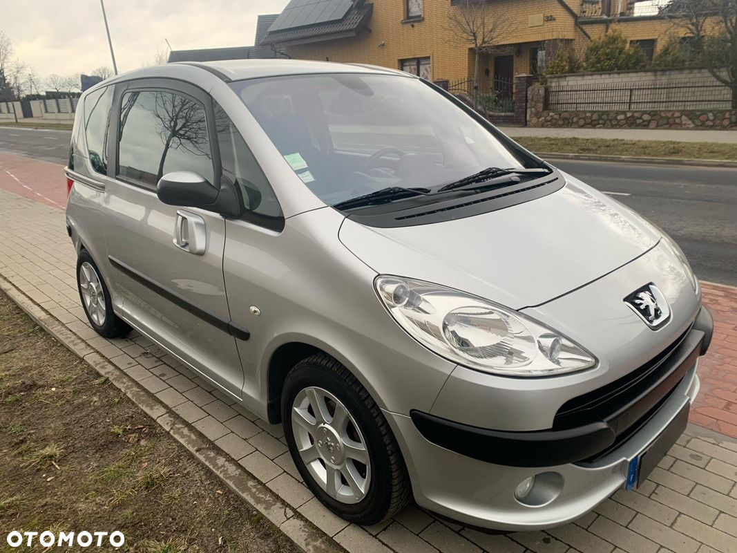 Peugeot 1007 1.4 Trendy - 2