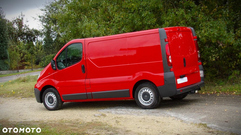 Opel VIVARO 2.0 * KLIMA * SERWIS * 3 OSOBOWY * SUPER STAN ! - 9