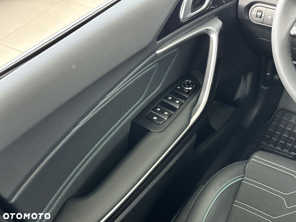 Kia XCeed 1.5 T-GDI L DCT - 14