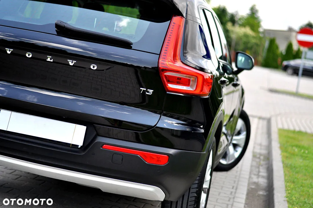 Volvo XC 40 T3 Momentum Pro - 13