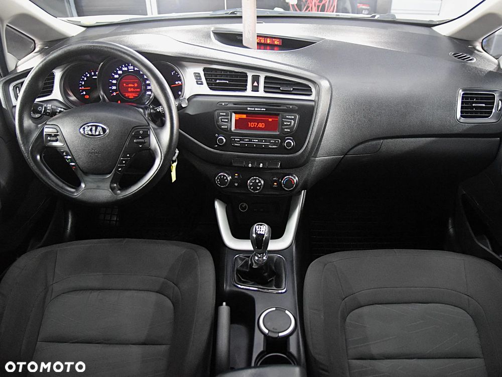 Kia Ceed Cee'd 1.6 CRDi S - 6