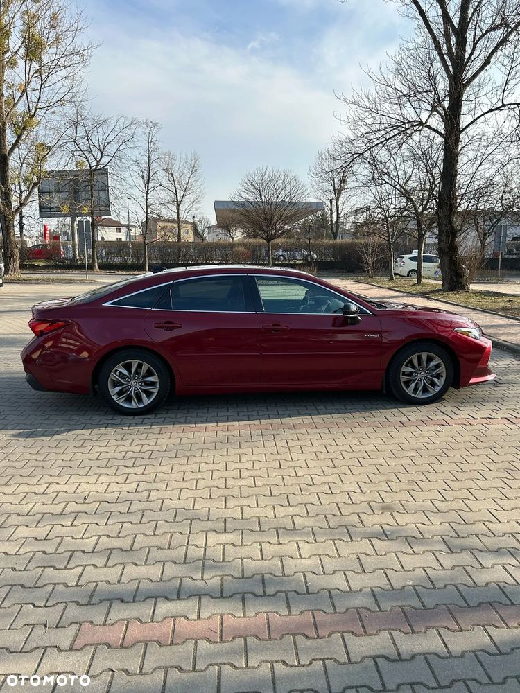 Toyota Avalon - 10