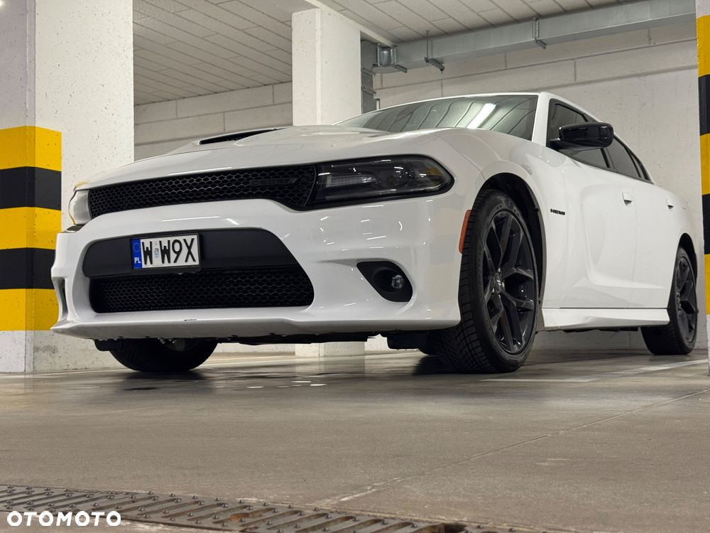 Dodge Charger 5.7 R/T - 16