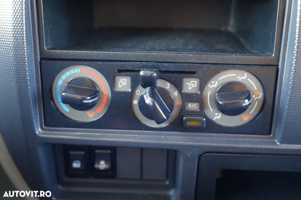 Renault MAXITY 140 / BALATĂ / DOUĂ TRANSPORTURI / MANUALĂ / 3 LOCURI / - 27