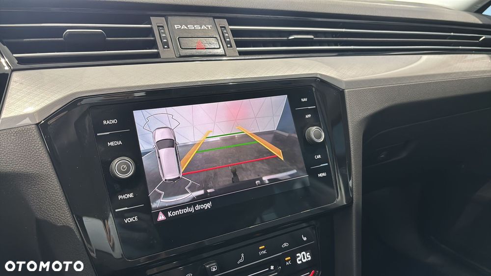 Volkswagen Passat 2.0 TDI EVO Business DSG - 21