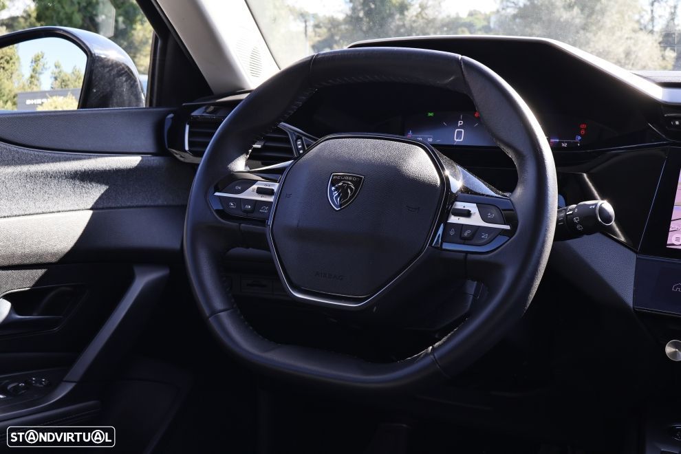 Peugeot 308 SW 1.5 BlueHDi Allure EAT8 - 11