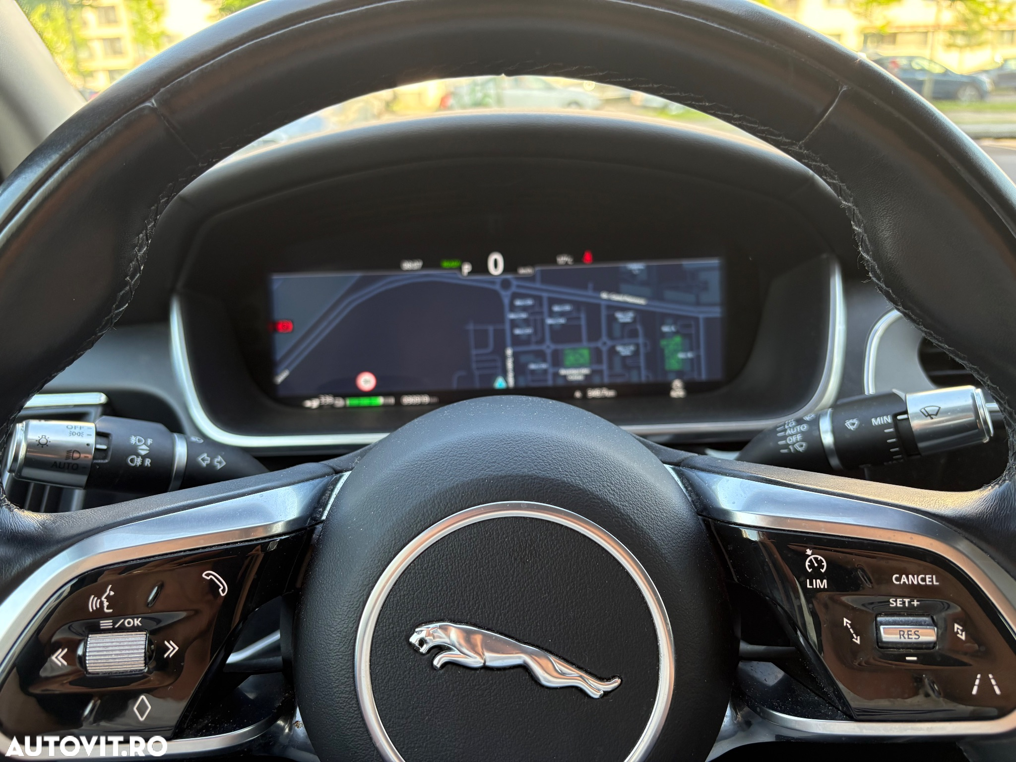 Jaguar I-Pace SE - 7