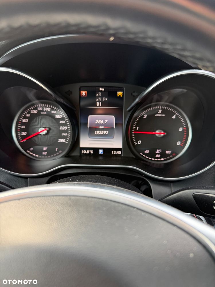 Mercedes-Benz Klasa C 220 (BlueTEC) d 7G-TRONIC AMG Line - 11