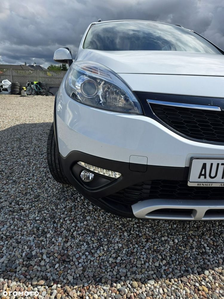 Renault Scenic 1.6 16V 110 Dynamique - 12