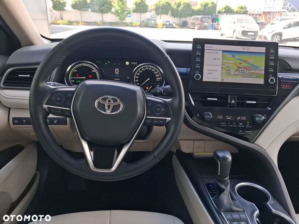 Toyota Camry 2.5 Hybrid Executive CVT - 20