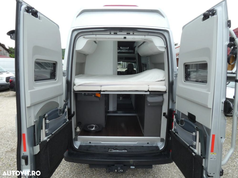 Volkswagen Crafter Grand California - 12
