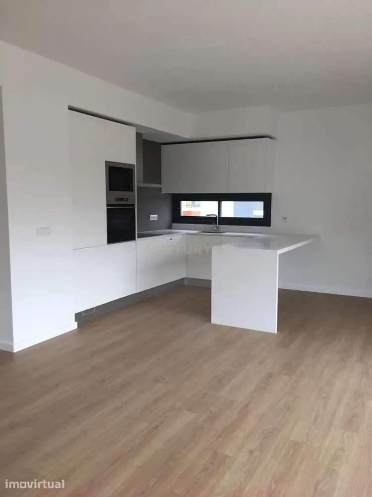 Apartamento T3 para arrendar em condomínio privado na Quinta da Trinda - Grande imagem: 3/21