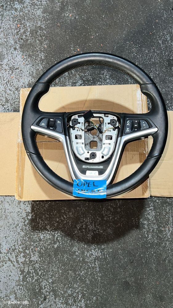 Volante Opel Insignia - 1