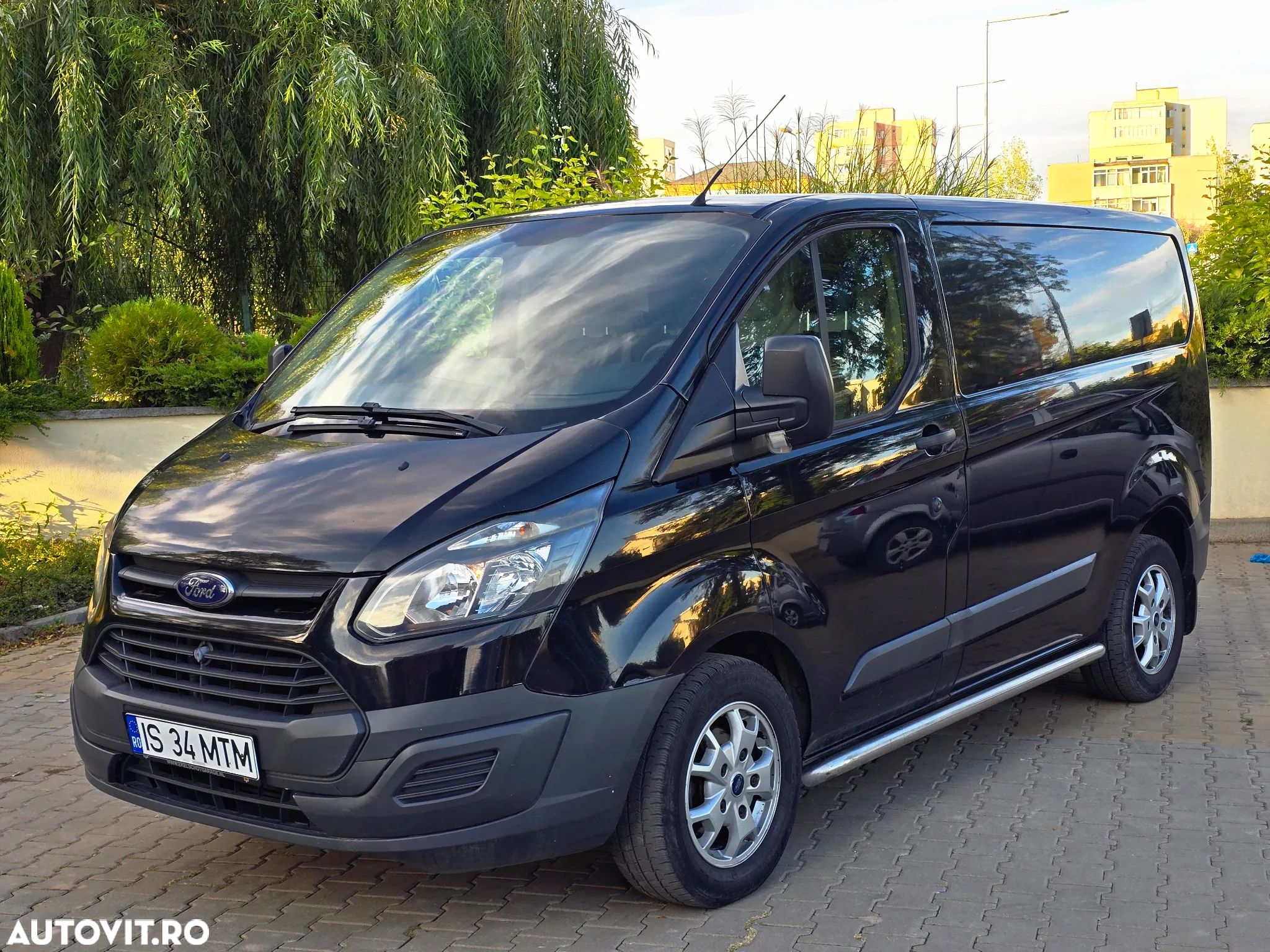 Ford Transit Custom - 1