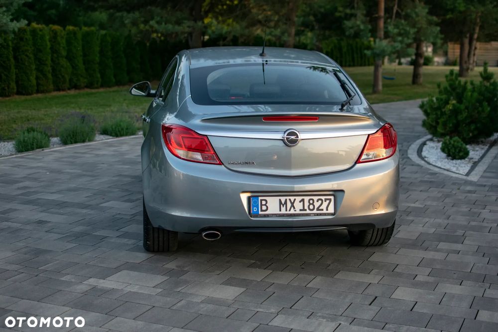 Opel Insignia - 26