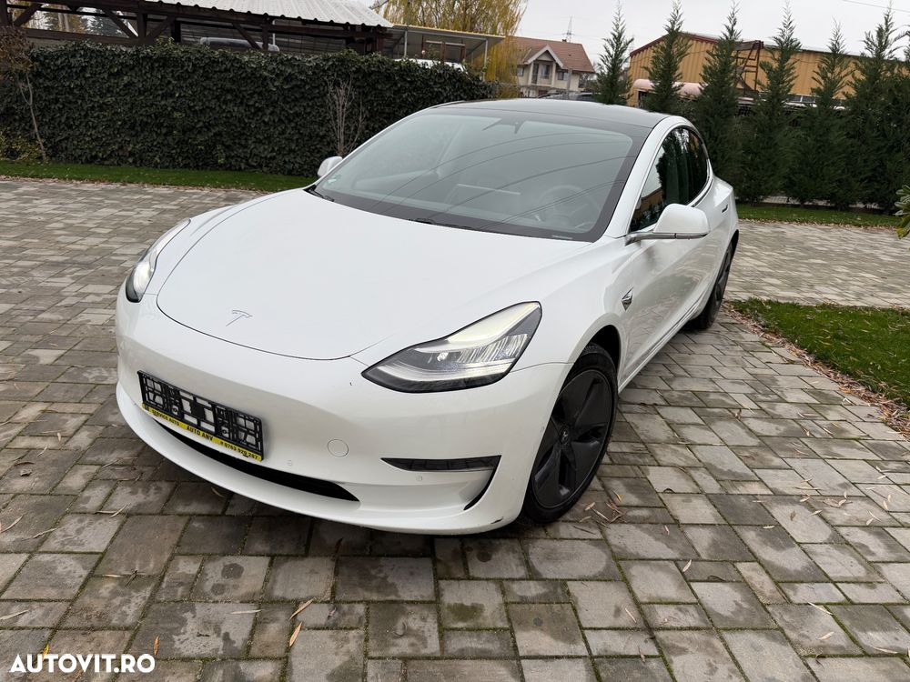 Tesla Model 3 Langstreckenbatterie Allradantrieb Dual Motor - 8