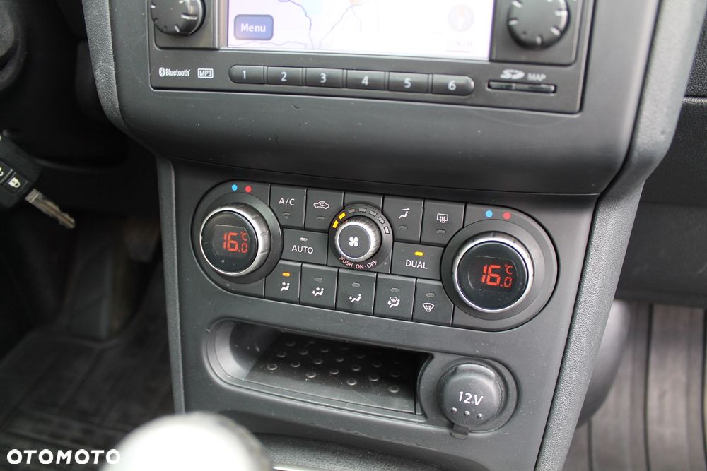 Nissan Qashqai 1.6 dCi DPF Start/Stop acenta - 25