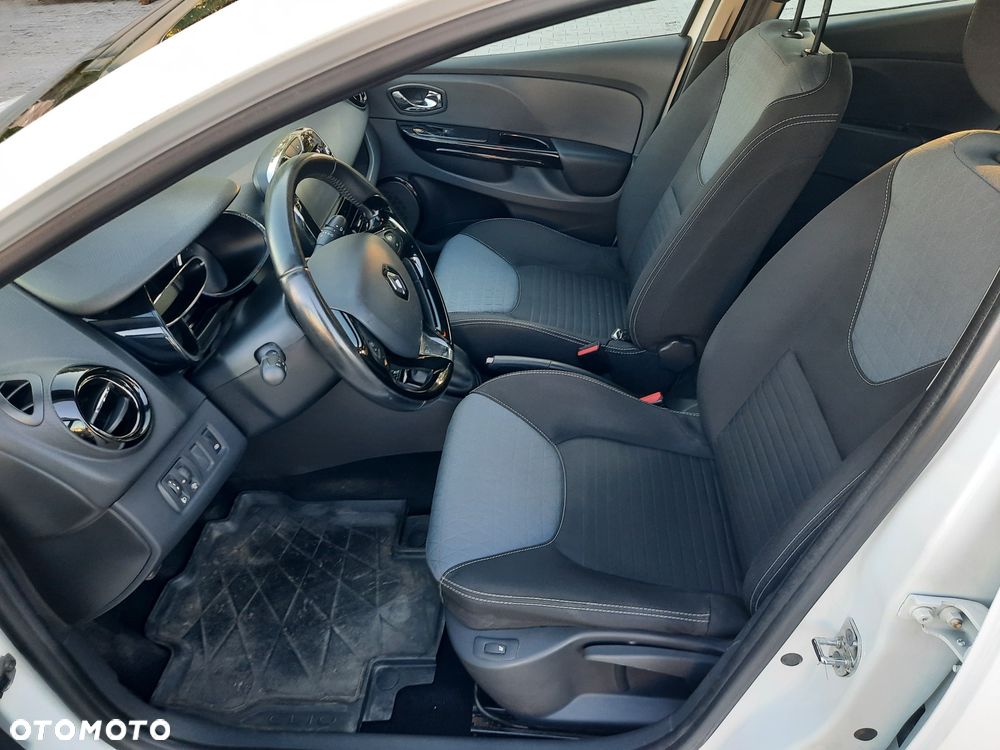 Renault Clio - 7