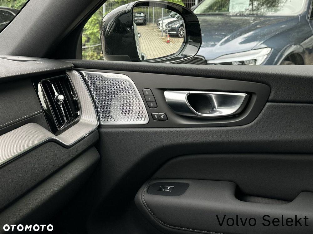 Volvo XC 60 - 31