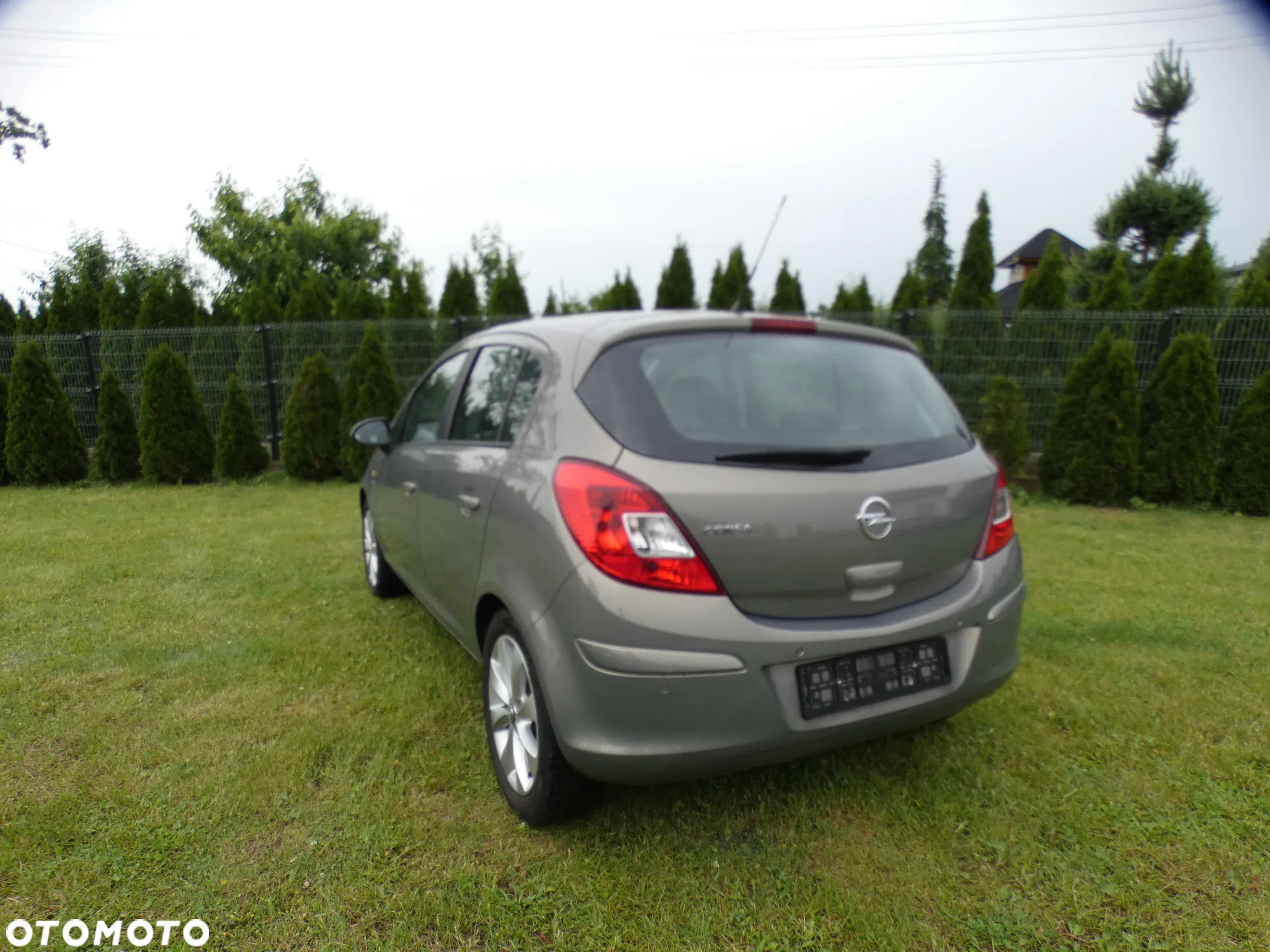 Opel Corsa 1.4 drive - 10