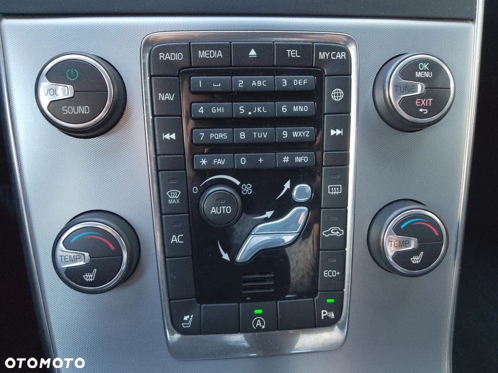Volvo V60 D3 Geartronic Kinetic - 23